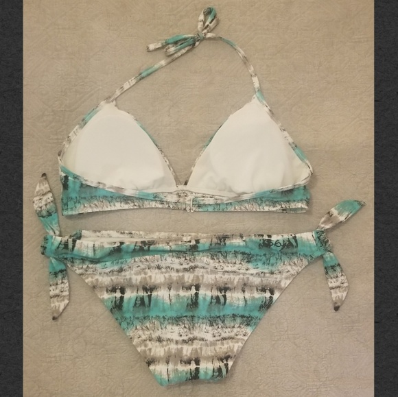 Skye Swimsuit NWOT - Picture 2 of 4